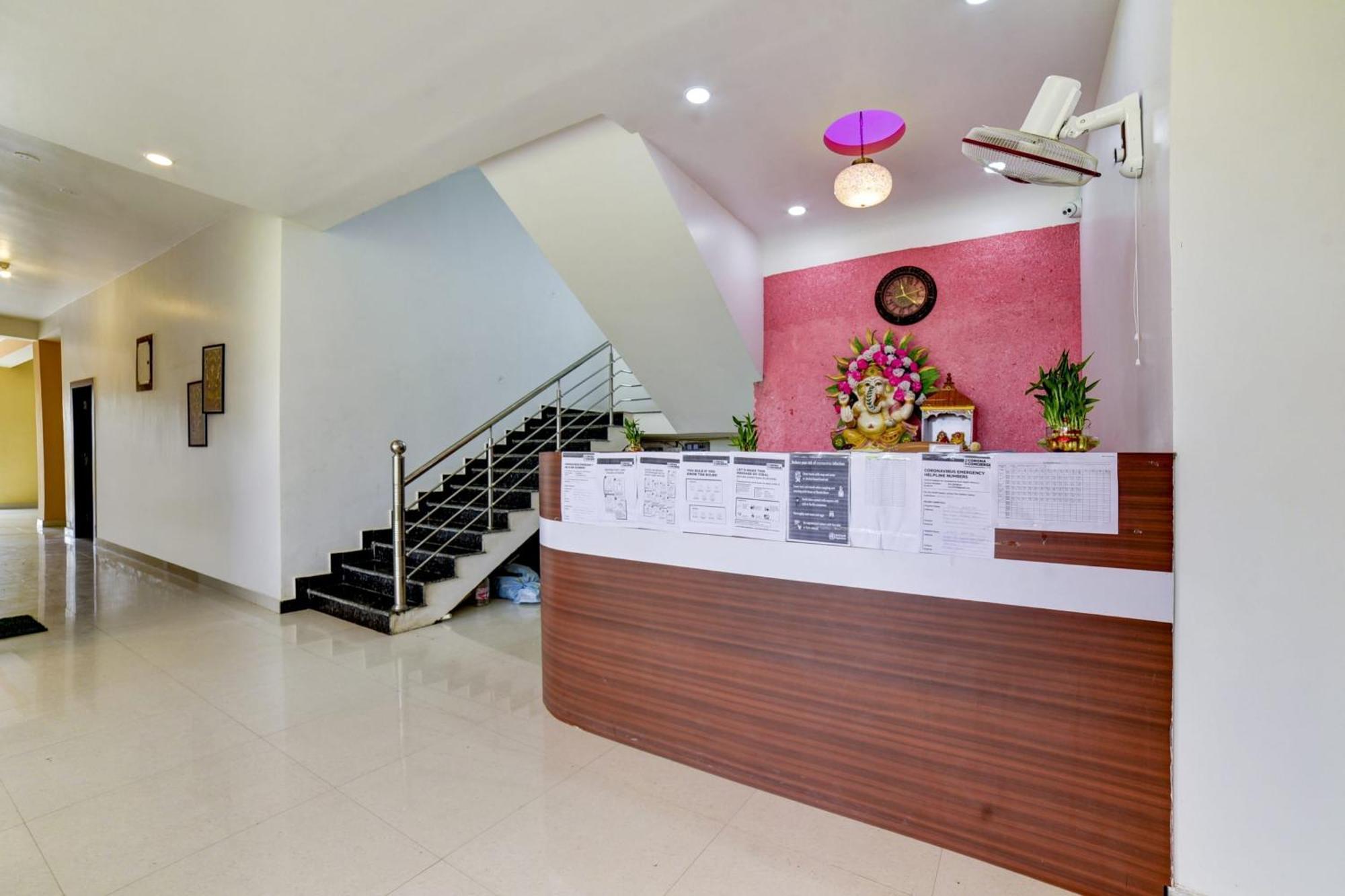 Hotel O The Hotel Quaint Khagaul エクステリア 写真