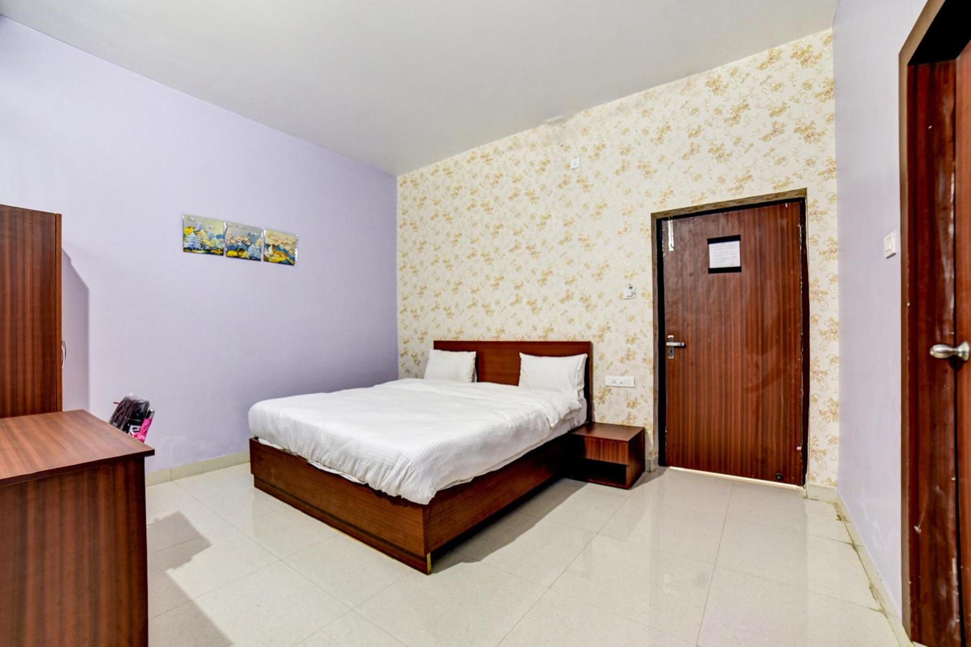Hotel O The Hotel Quaint Khagaul エクステリア 写真